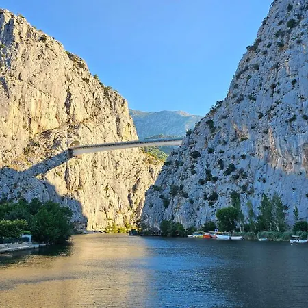 Dalmacija *